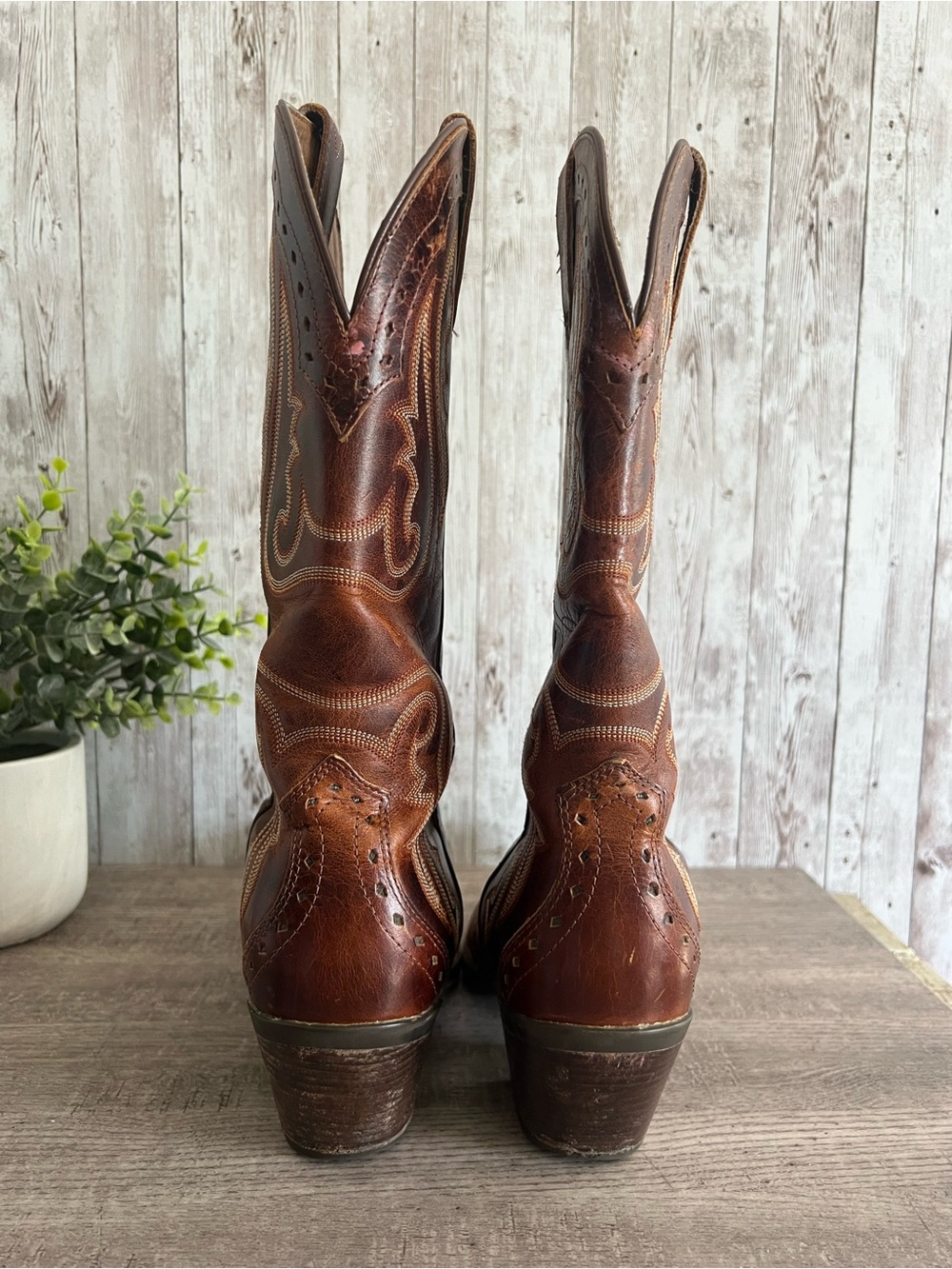 ARIAT WOMEN'S HERITAGE WESTERN BOOTS - SNIP TOE cowboy Festival  Women’s 10 - Picture 4 of 10